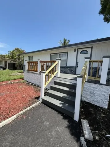 3040 Tropical Trail Lake Worth FL 33462
