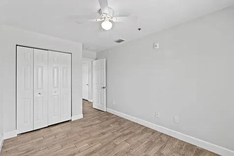 56 W 12th Street Riviera Beach FL 33404
