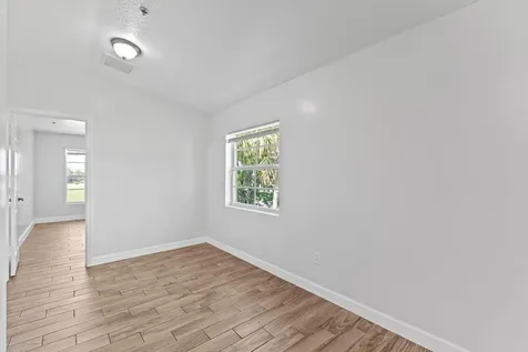 56 W 12th Street Riviera Beach FL 33404
