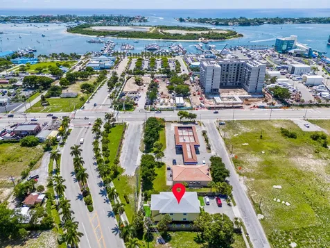 56 W 12th Street Riviera Beach FL 33404