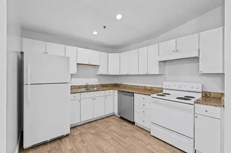 56 W 12th Street Riviera Beach FL 33404