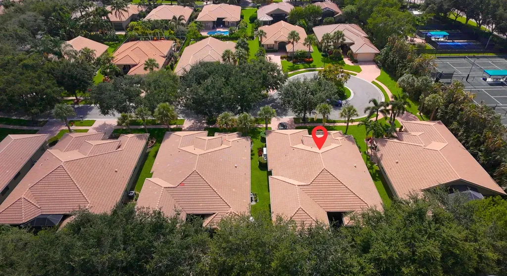 8047 Via Grande Boynton Beach FL 33437