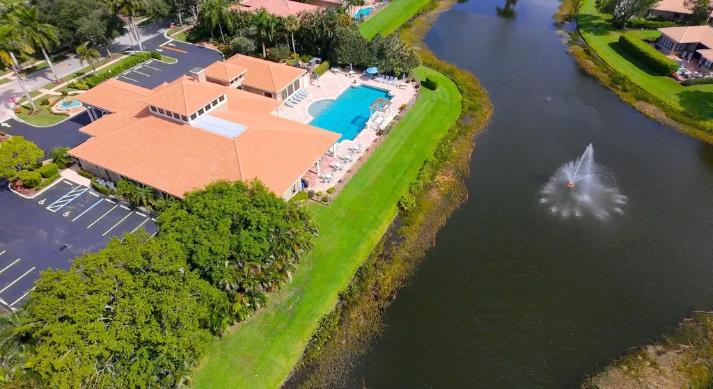 8047 Via Grande Boynton Beach FL 33437