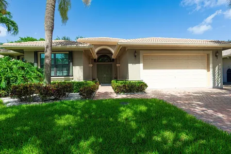 8047 Via Grande Boynton Beach FL 33437