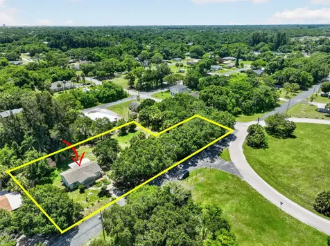 1920 N 48th Street Fort Pierce FL 34947