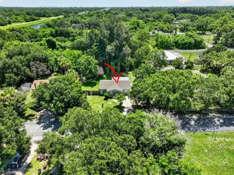 1920 N 48th Street Fort Pierce FL 34947