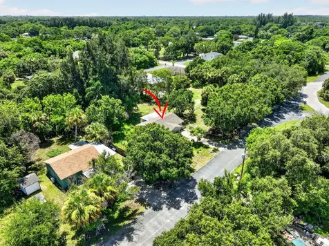 1920 N 48th Street Fort Pierce FL 34947