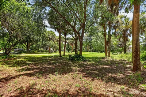 1920 N 48th Street Fort Pierce FL 34947