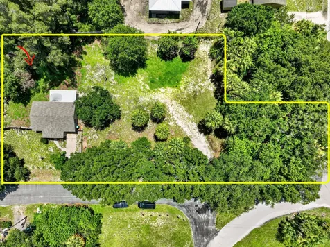 1920 N 48th Street Fort Pierce FL 34947