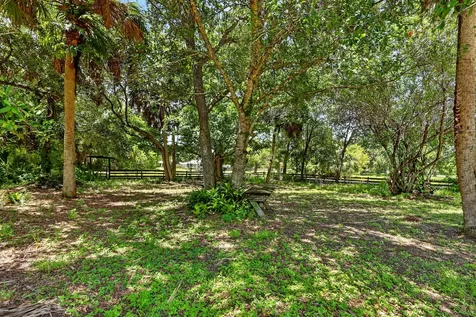 1920 N 48th Street Fort Pierce FL 34947