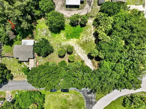 1920 N 48th Street Fort Pierce FL 34947