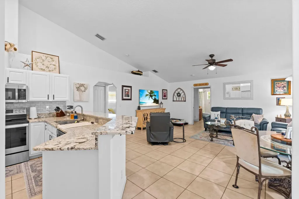 16835 69th Street N The Acreage FL 33470