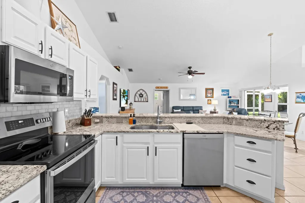 16835 69th Street N The Acreage FL 33470