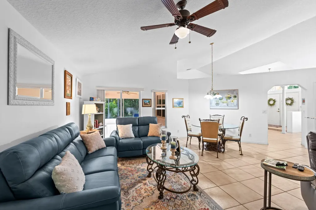 16835 69th Street N The Acreage FL 33470