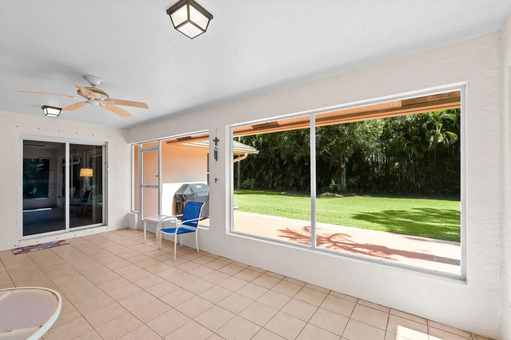 16835 69th Street N The Acreage FL 33470