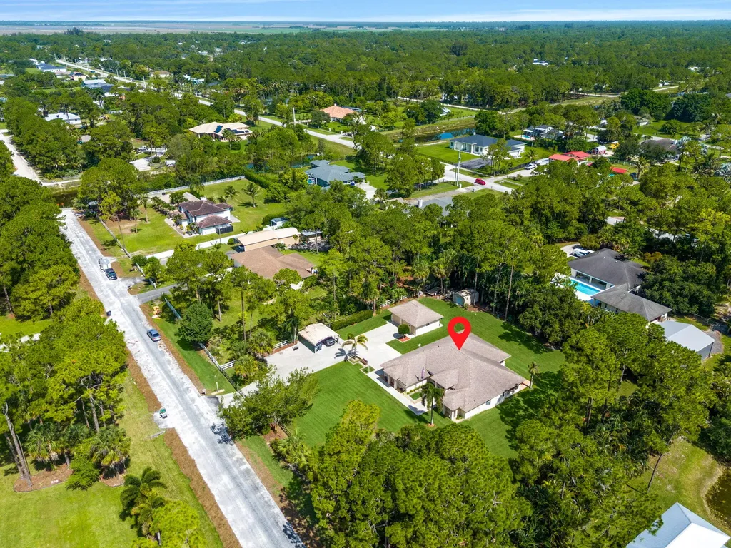 16835 69th Street N The Acreage FL 33470