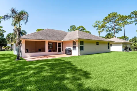 16835 69th Street N The Acreage FL 33470