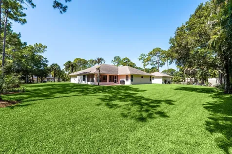 16835 69th Street N The Acreage FL 33470