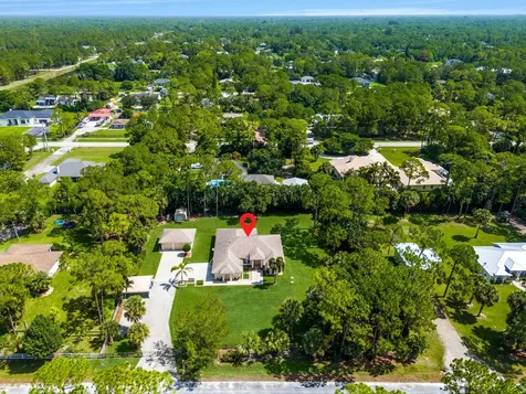 16835 69th Street N The Acreage FL 33470