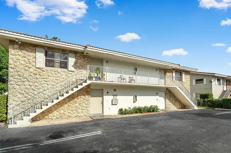 4341 Riverside Drive Coral Springs FL 33065