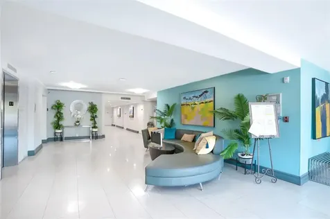 2681 S Course Pompano Beach FL 33069