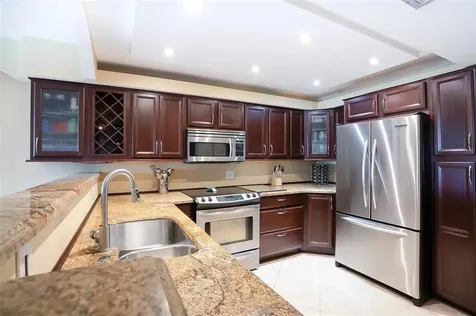 2681 S Course Pompano Beach FL 33069