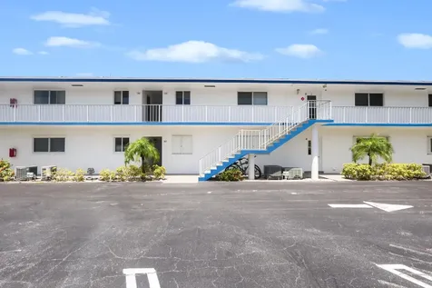 11 Garden Street Tequesta FL 33469