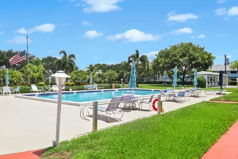11 Garden Street Tequesta FL 33469