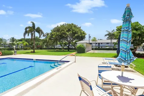 11 Garden Street Tequesta FL 33469