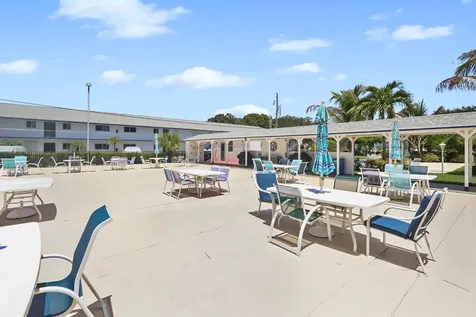 11 Garden Street Tequesta FL 33469