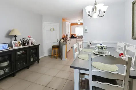 11 Garden Street Tequesta FL 33469