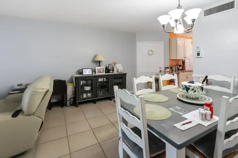 11 Garden Street Tequesta FL 33469