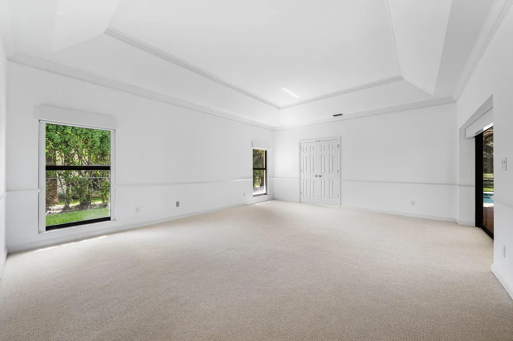 114 Glenbrook Court Atlantis FL 33462