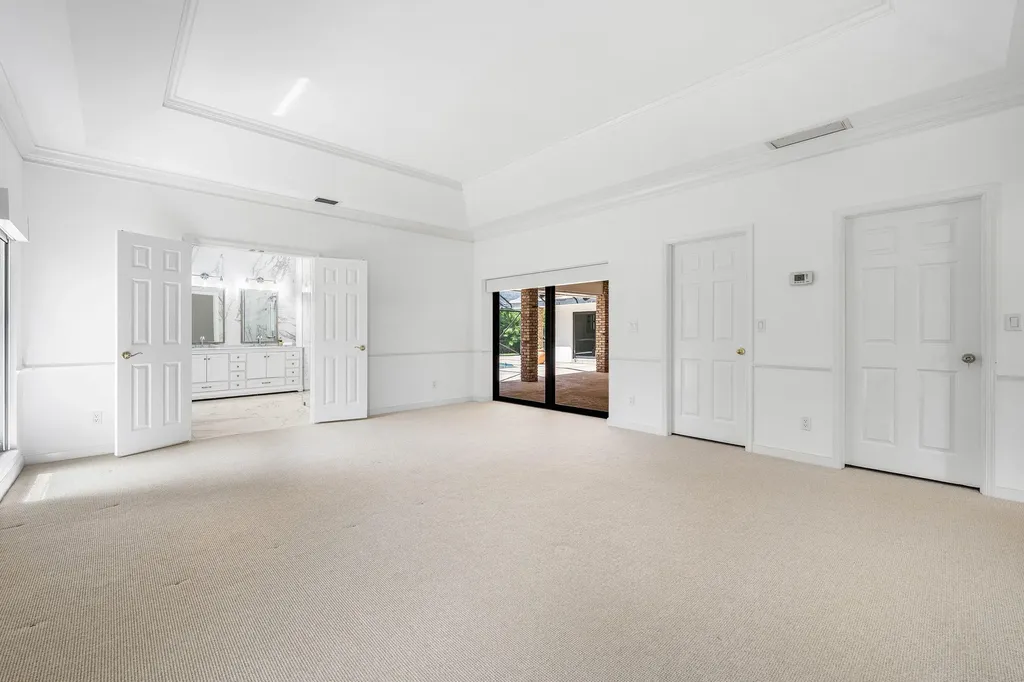 114 Glenbrook Court Atlantis FL 33462