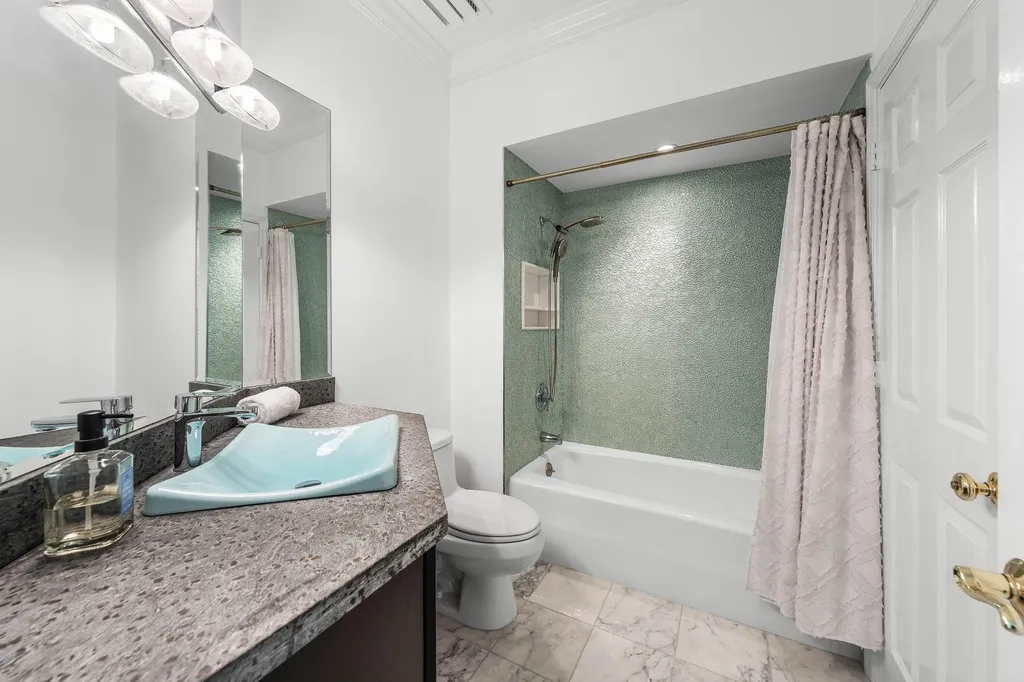 114 Glenbrook Court Atlantis FL 33462