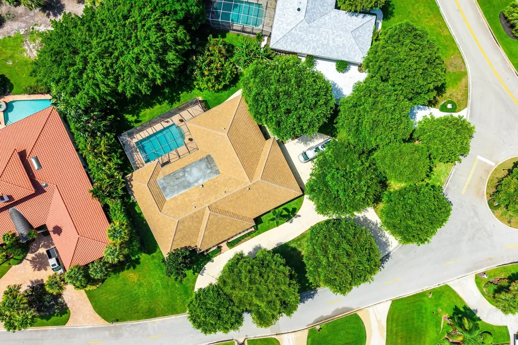 114 Glenbrook Court Atlantis FL 33462