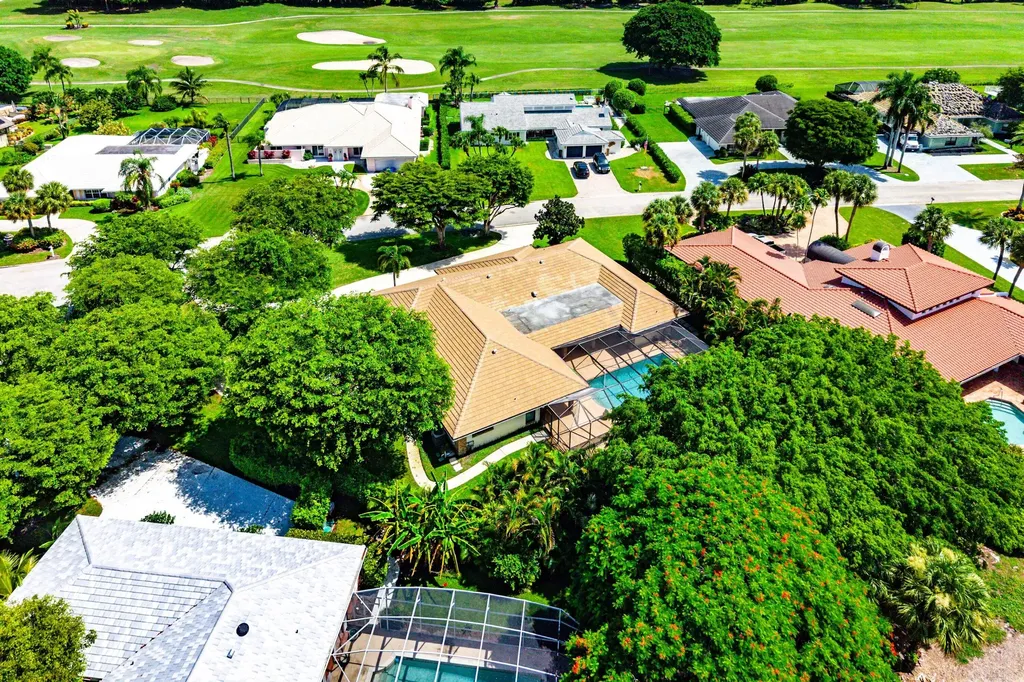 114 Glenbrook Court Atlantis FL 33462