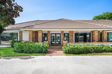 114 Glenbrook Court Atlantis FL 33462