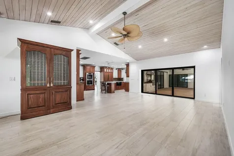 114 Glenbrook Court Atlantis FL 33462