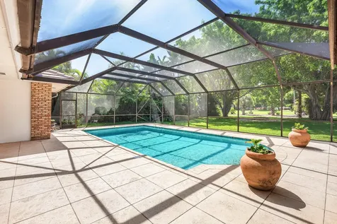 114 Glenbrook Court Atlantis FL 33462