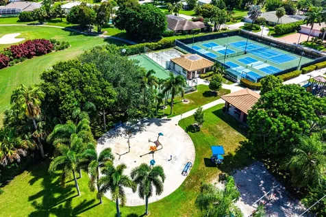 114 Glenbrook Court Atlantis FL 33462
