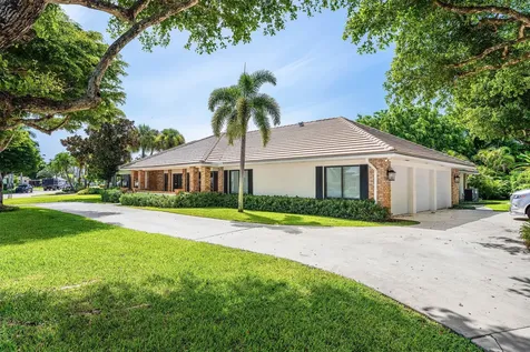 114 Glenbrook Court Atlantis FL 33462