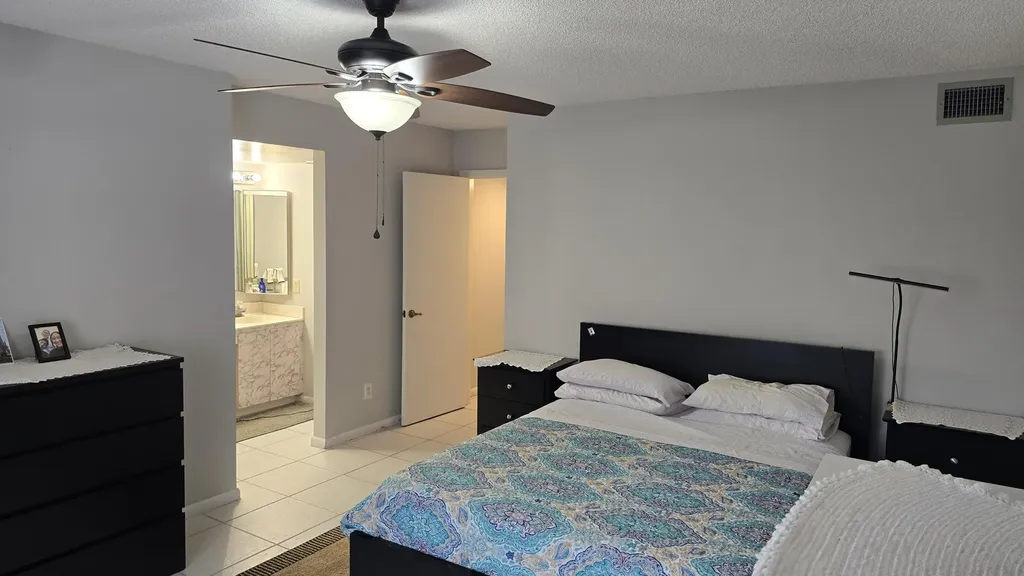 4965 E Sabal Palm Boulevard Tamarac FL 33319