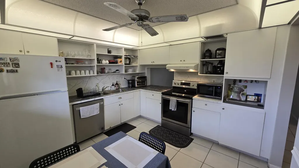 4965 E Sabal Palm Boulevard Tamarac FL 33319