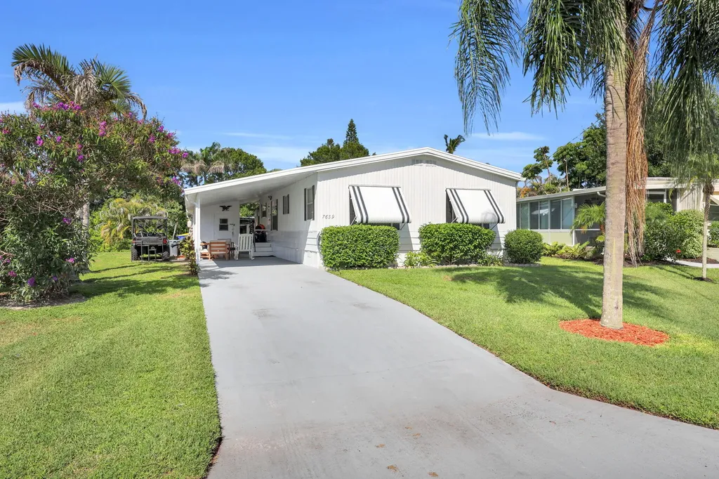 7639 SE Fork River Drive Stuart FL 34997