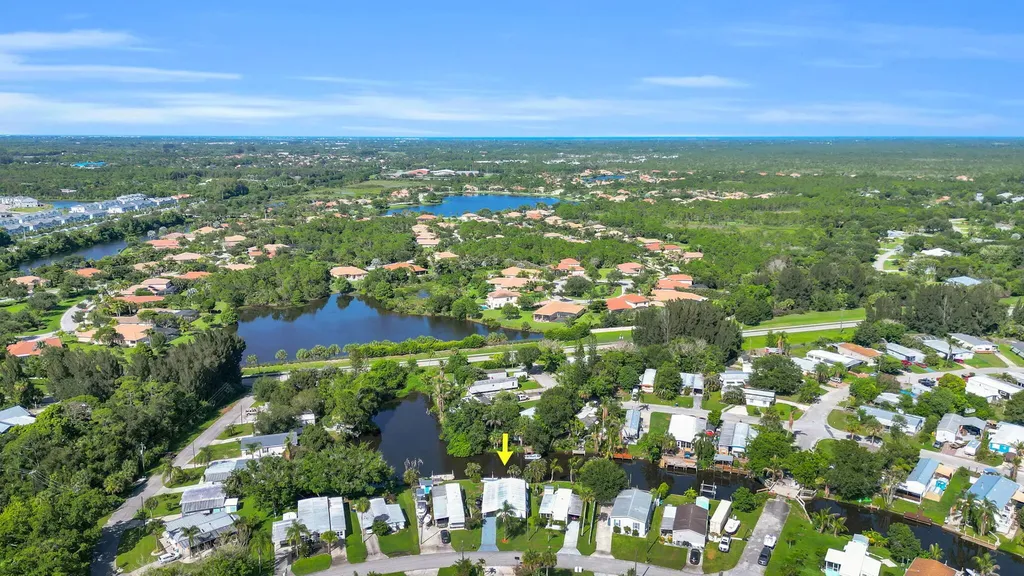 7639 SE Fork River Drive Stuart FL 34997