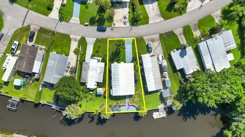 7639 SE Fork River Drive Stuart FL 34997