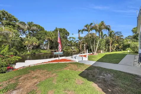 7639 SE Fork River Drive Stuart FL 34997