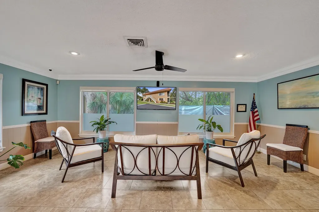 1930 NE 2nd Avenue Wilton Manors FL 33305