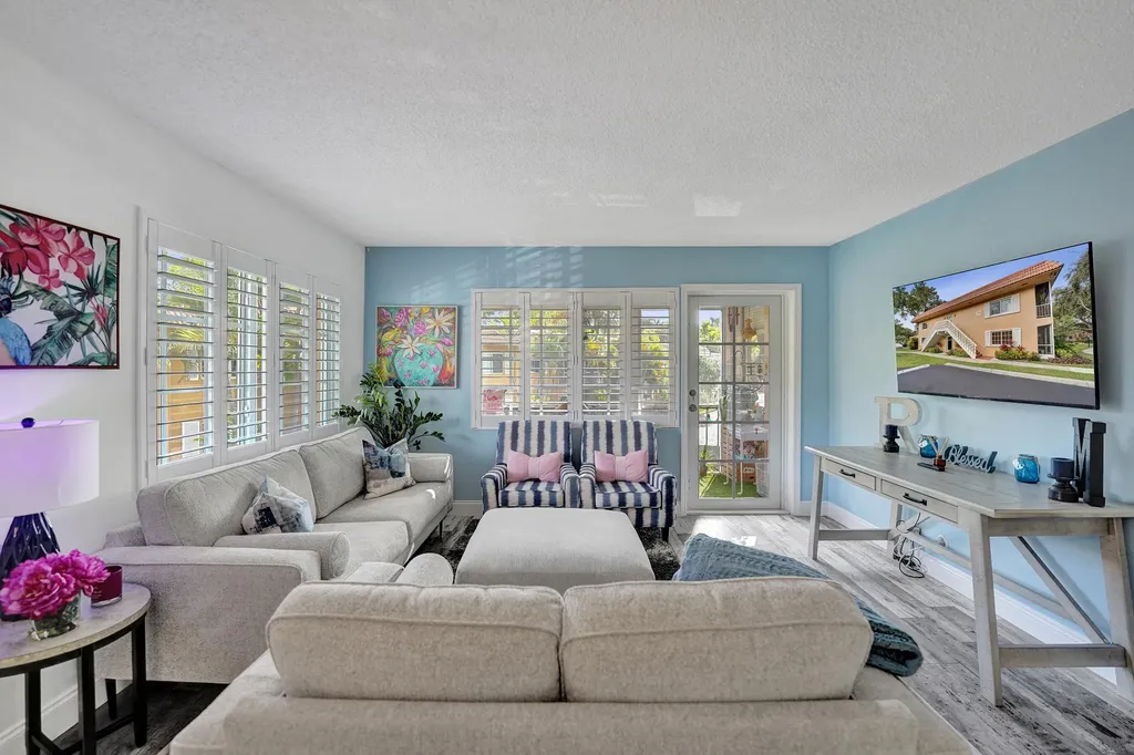 1930 NE 2nd Avenue Wilton Manors FL 33305